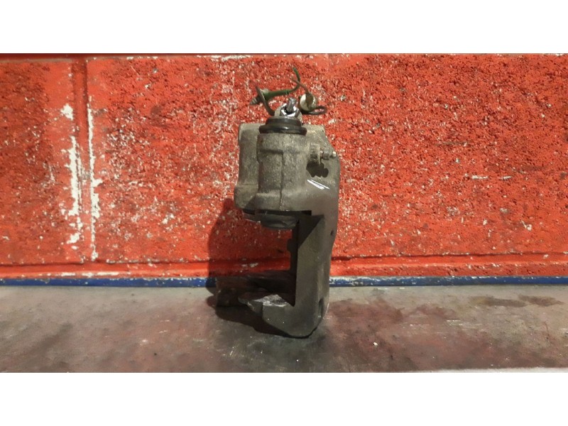 Recambio de pinza freno delan. derecha para fiat scudo (222)  | 0.95 - ...  | 0.95 - ... referencia OEM IAM    Recambio de pinza freno delan. derecha para fiat scudo (222)  | 0.95 - ...  | 0.95 - ... referencia OEM IAM