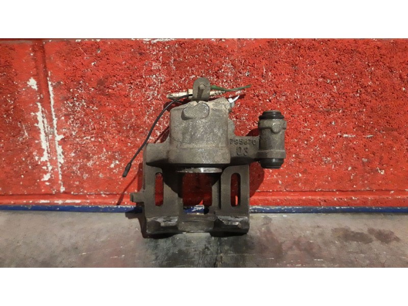 Recambio de pinza freno delan. derecha para fiat scudo (222)  | 0.95 - ...  | 0.95 - ... referencia OEM IAM    Recambio de pinza freno delan. derecha para fiat scudo (222)  | 0.95 - ...  | 0.95 - ... referencia OEM IAM