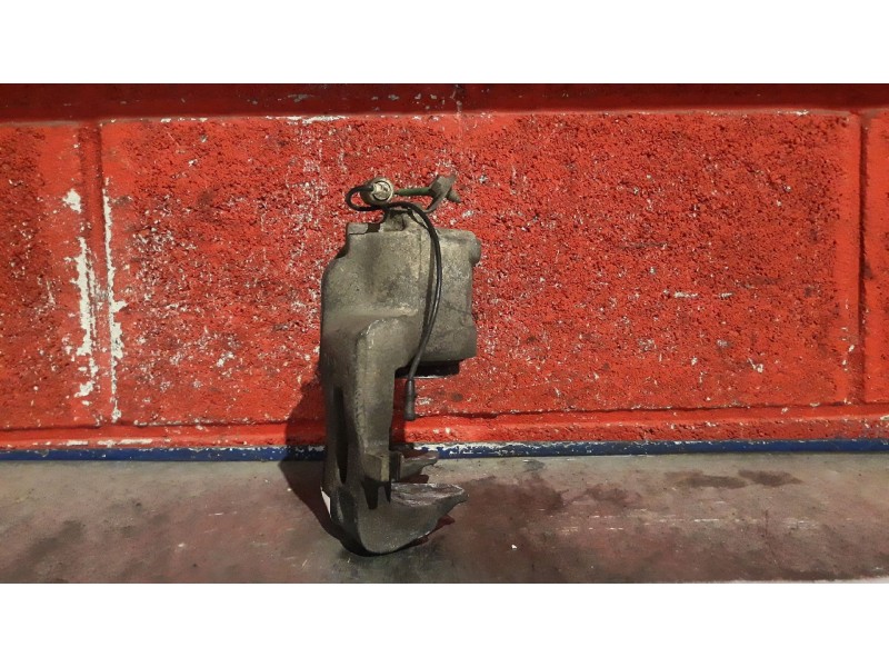 Recambio de pinza freno delan. derecha para fiat scudo (222)  | 0.95 - ...  | 0.95 - ... referencia OEM IAM    Recambio de pinza freno delan. derecha para fiat scudo (222)  | 0.95 - ...  | 0.95 - ... referencia OEM IAM