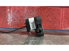 Recambio de cerra. puer. delantero izquierda para renault megane classic rn 1.6e referencia OEM IAM    2