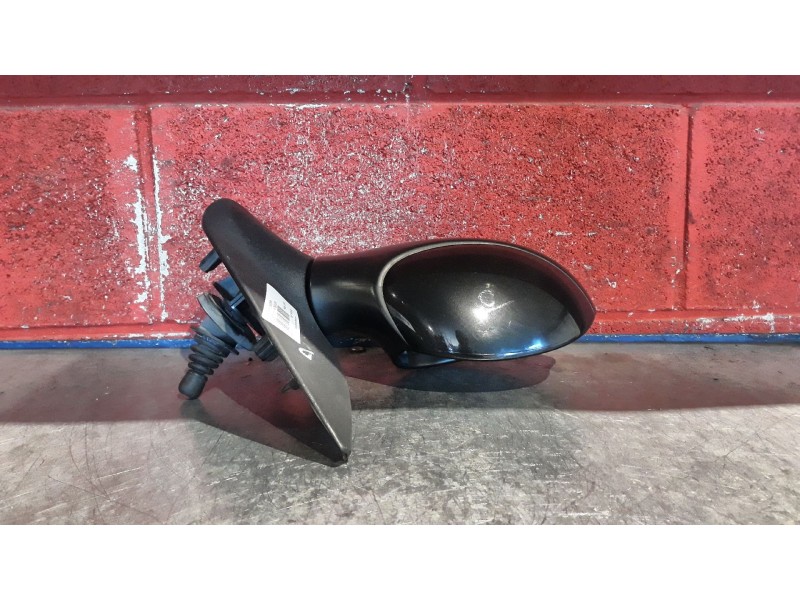 Recambio de retrovisor derecho para peugeot 206 1.4 75 referencia OEM IAM MANUAL  