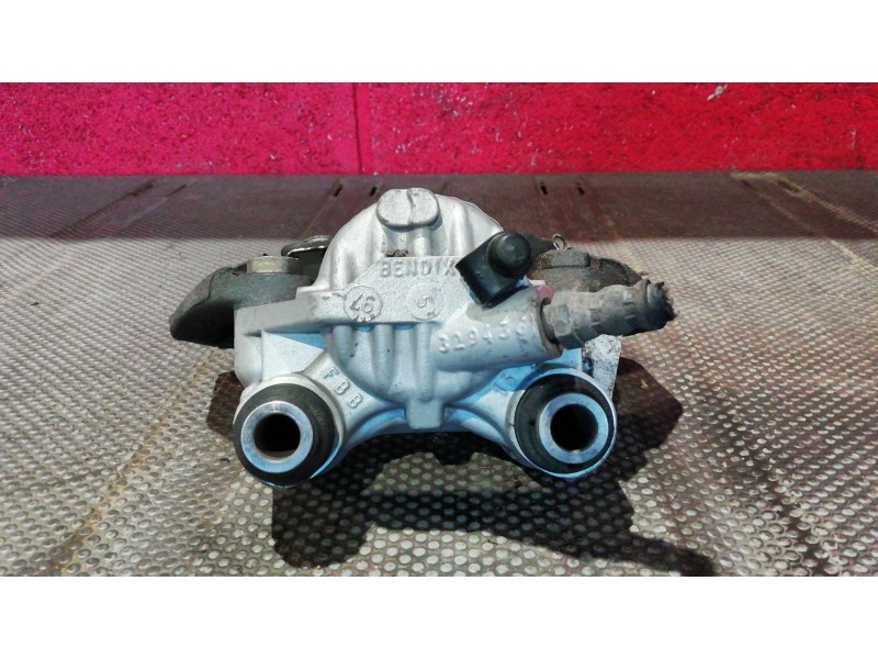 Recambio de pinza freno delantera derecha para peugeot 106 (s2) 1.4 | 0.96 - ... 1.4 | 0.96 - ... referencia OEM IAM   