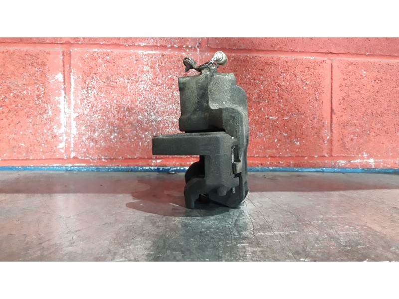 Recambio de pinza freno tras. izquierda para ford fiesta berlina 1.3 cat | 0.95 - 0.99 1.3 cat | 0.95 - 0.99 referencia OEM IAM 