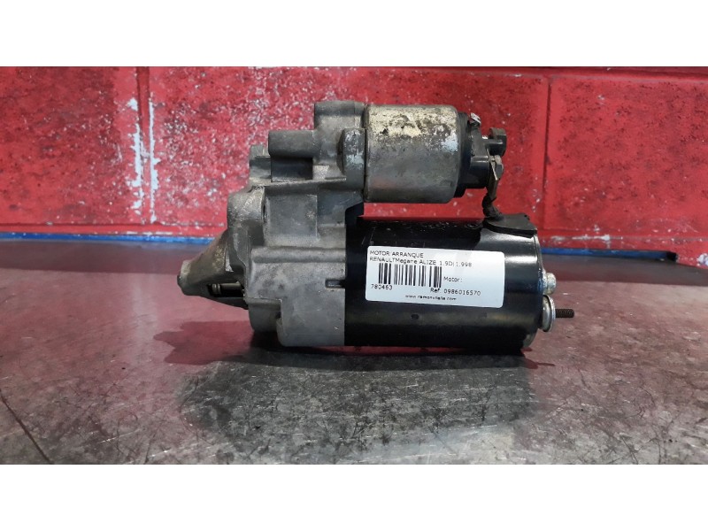 Recambio de motor arranque para renault megane alize 1.9d referencia OEM IAM 0986016570 0001107047  Recambio de motor arranque para renault megane alize 1.9d referencia OEM IAM 0986016570 0001107047