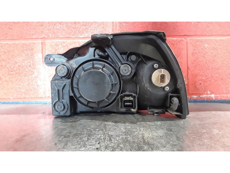 Recambio de faro derecho para kia rio 1.5 cat | 0.00 - ... 1.5 cat | 0.00 - ... referencia OEM IAM   