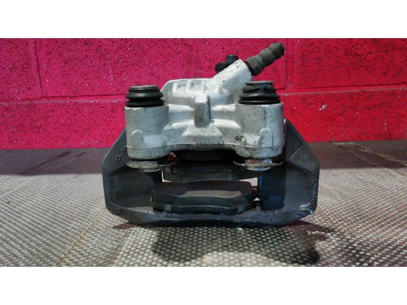 Recambio de pinza freno delantera derecha para peugeot 106 (s2) 1.4 | 0.96 - ... 1.4 | 0.96 - ... referencia OEM IAM   