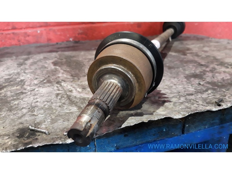 Recambio de transmision delantera derecha para fiat punto berlina (188) 1.9 d (i) | 08.99 - 12.02 1.9 d (i) | 08.99 - 12.02 refe