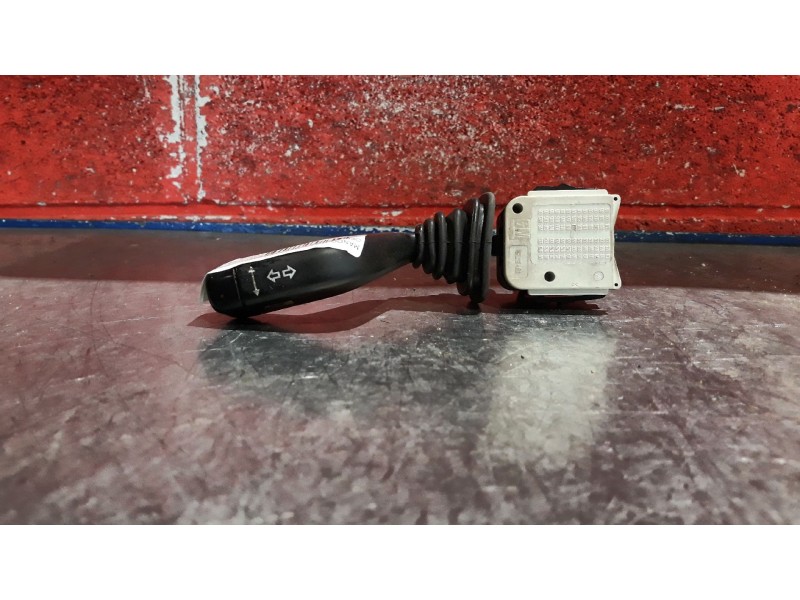 Recambio de mando intermitentes para opel vectra b berlina básico | 08.00 - ... básico | 08.00 - ... referencia OEM IAM    Recambio de mando intermitentes para opel vectra b berlina básico | 08.00 - ... básico | 08.00 - ... referencia OEM IAM