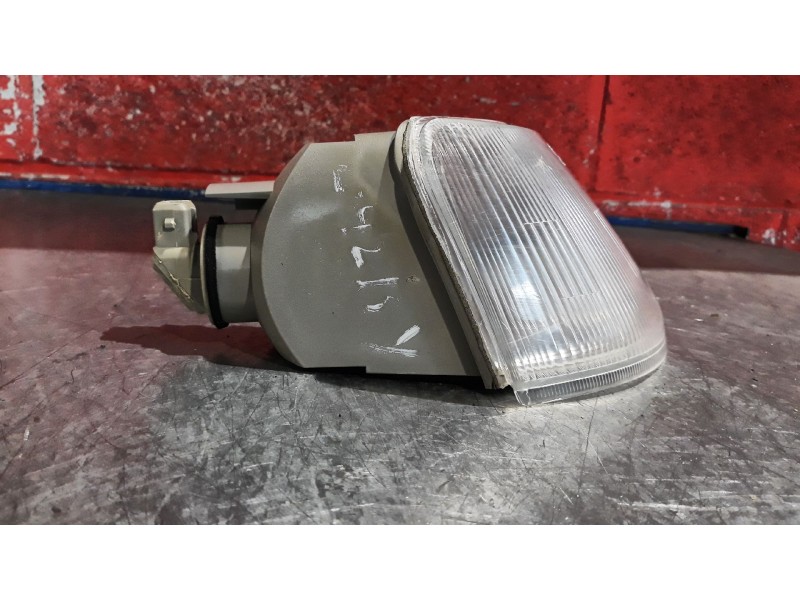 Recambio de piloto delan. derecho para citroen xantia 1.6i sx referencia OEM IAM    Recambio de piloto delan. derecho para citroen xantia 1.6i sx referencia OEM IAM