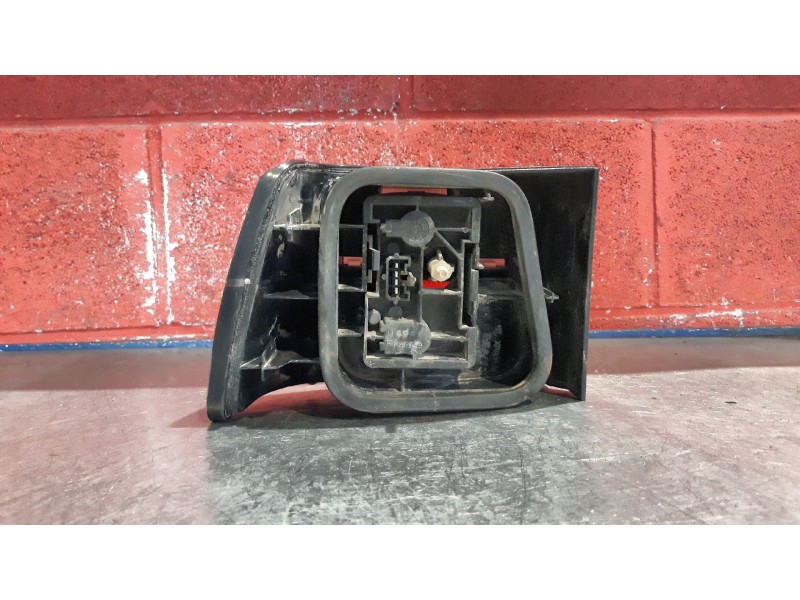 Recambio de piloto trasero derecho para citroen xantia 1.6i sx referencia OEM IAM    Recambio de piloto trasero derecho para citroen xantia 1.6i sx referencia OEM IAM