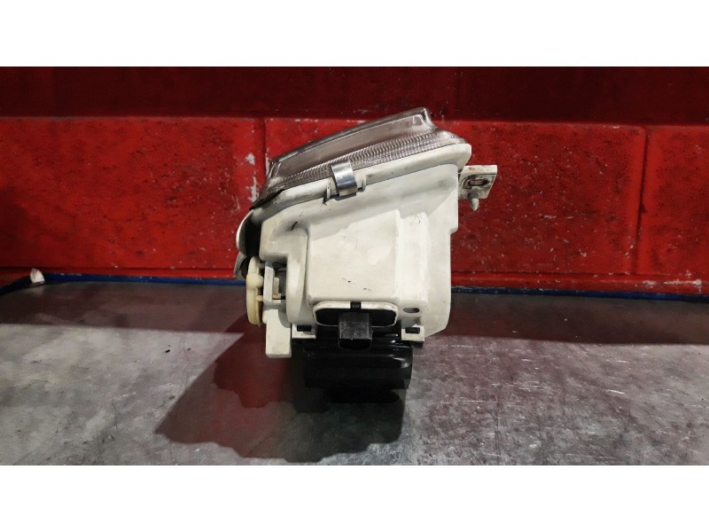 Recambio de faro derecho para volkswagen passat (321/23/27/31)  | 0.80 - ...  | 0.80 - ... referencia OEM IAM    Recambio de faro derecho para volkswagen passat (321/23/27/31)  | 0.80 - ...  | 0.80 - ... referencia OEM IAM