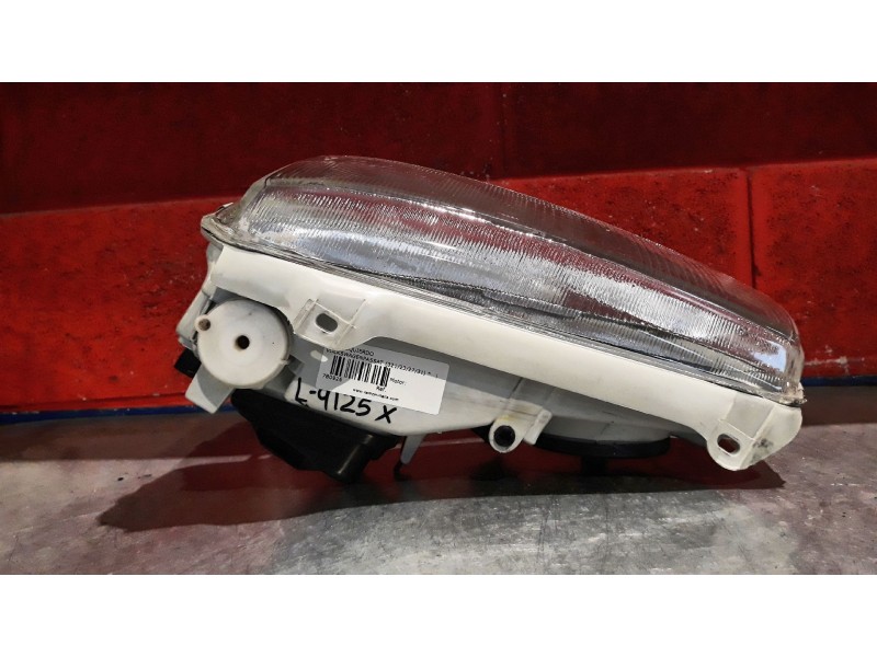 Recambio de faro izquierdo para volkswagen passat (321/23/27/31)  | 0.80 - ...  | 0.80 - ... referencia OEM IAM    Recambio de faro izquierdo para volkswagen passat (321/23/27/31)  | 0.80 - ...  | 0.80 - ... referencia OEM IAM