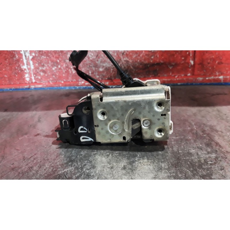 Recambio de cerra. puer. delantero derecha para renault megane ii berlina 5p 1.9 dci diesel | 0.00 - ... 1.9 dci diesel | 0.00 -