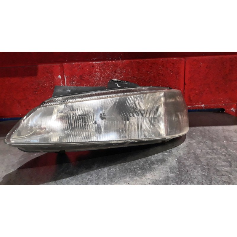 Recambio de faro izquierdo para peugeot 406 berlina (s1/s2) 2.0 hdi | ... 2.0 hdi | ... referencia OEM IAM   