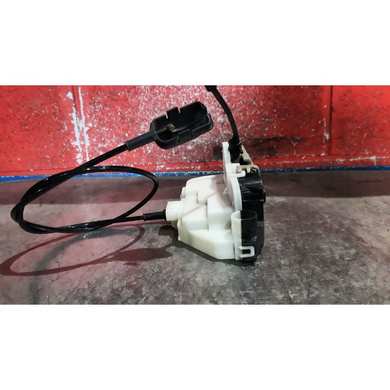 Recambio de cerra. puer. delantero derecha para renault megane ii berlina 5p 1.9 dci diesel | 0.00 - ... 1.9 dci diesel | 0.00 -