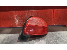 Recambio de piloto trasero derecho para peugeot 206 berlina 1.9 diesel | 0.98 - ... 1.9 diesel | 0.98 - ... referencia OEM IAM