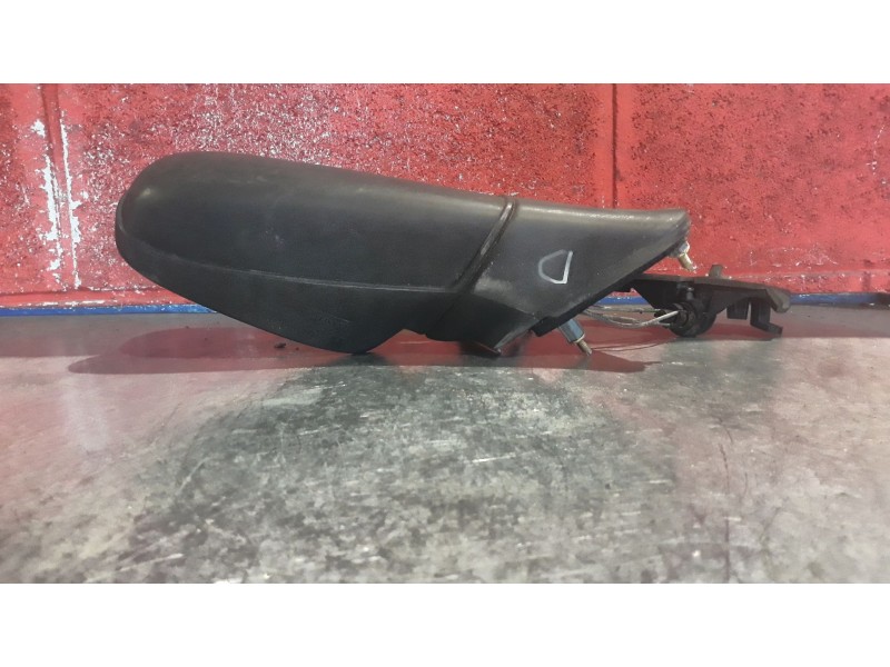 Recambio de retrovisor derecho para renault clio 1.9d referencia OEM IAM MANUAL  
