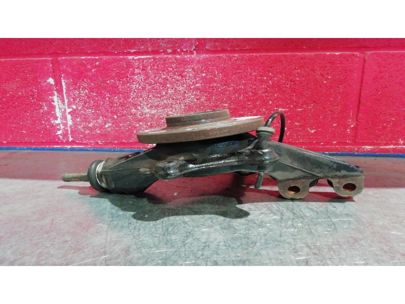 Recambio de mangueta delantero derecha para citroen c4 picasso 2.0 hdi cmp exclusive referencia OEM IAM   