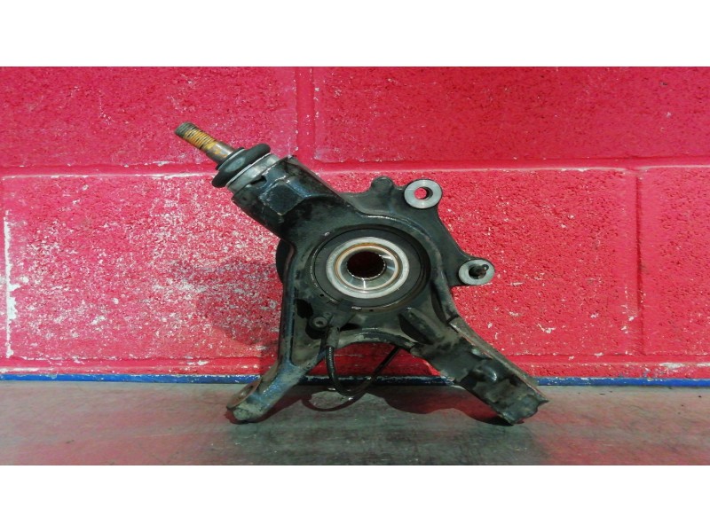 Recambio de mangueta delantero derecha para citroen c4 picasso 2.0 hdi cmp exclusive referencia OEM IAM   