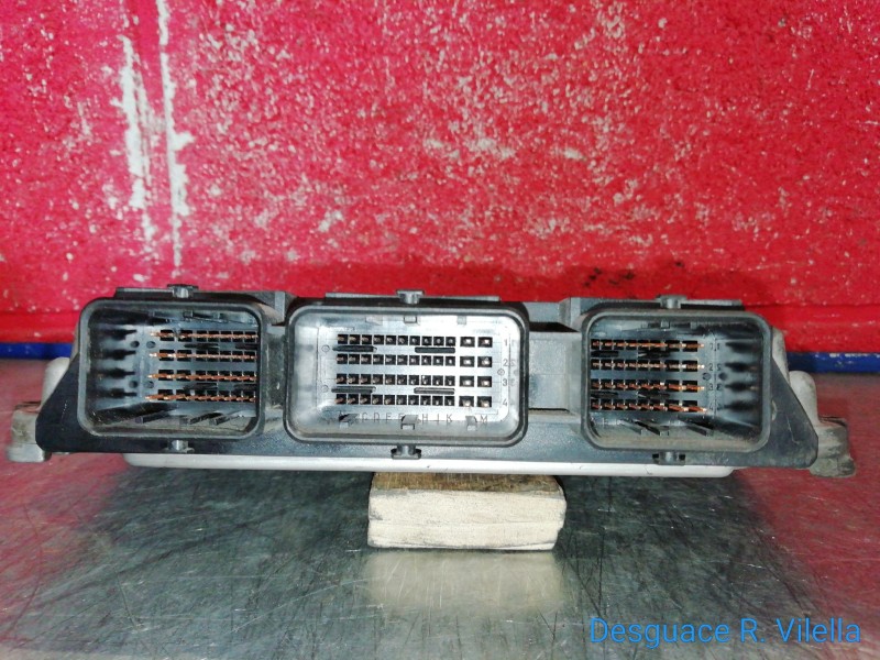 Recambio de centralita motor uce para renault laguna ii (bg0) authentique | 0.01 - ... authentique | 0.01 - ... referencia OEM I