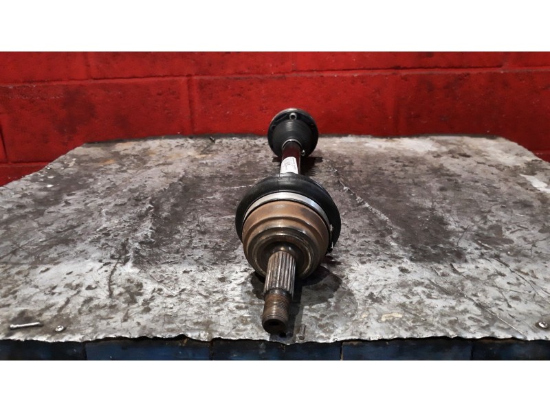 Recambio de transmision delantero izquierda para seat cordoba berlina (6k2) 1.6 | 0.93 - ... 1.6 | 0.93 - ... referencia OEM IAM