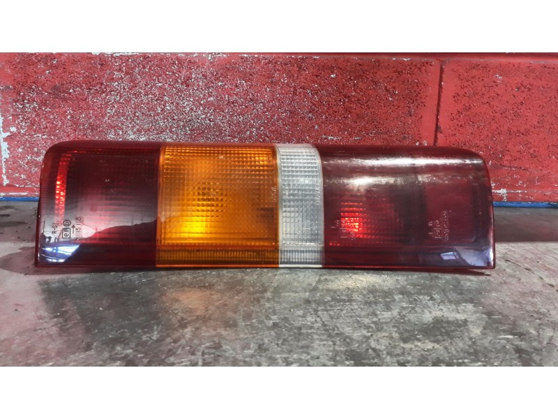 Recambio de piloto trasero derecho para ford fiesta courier  | 0.95 - ...  | 0.95 - ... referencia OEM IAM   