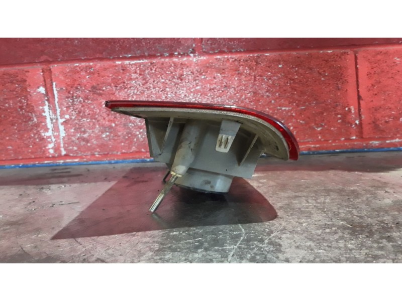 Recambio de piloto trasero derecho para ford fiesta courier  | 0.95 - ...  | 0.95 - ... referencia OEM IAM   