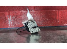 Recambio de cerra. puer. delantero izquierda para renault clio 1.2 referencia OEM IAM