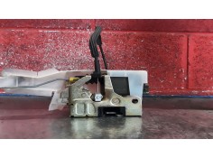 Recambio de cerra. puer. delantero izquierda para renault clio 1.2 referencia OEM IAM    2