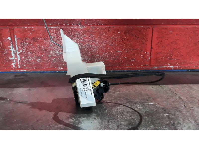 Recambio de cerra. puer. delantero izquierda para renault clio 1.2 referencia OEM IAM   