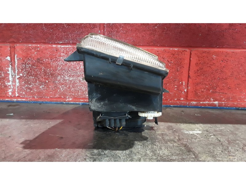 Recambio de faro derecho para seat ibiza (6k) 1.4 | 0.93 - ... 1.4 | 0.93 - ... referencia OEM IAM   