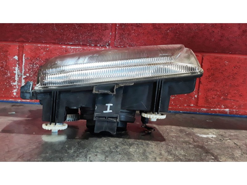 Recambio de faro izquierdo para seat ibiza (6k) 1.4 | 0.93 - ... 1.4 | 0.93 - ... referencia OEM IAM   