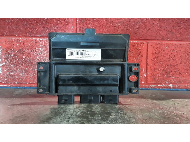 Recambio de centralita motor uce para renault scenic ii 1.9 dci diesel | 0.03 - 0.09 1.9 dci diesel | 0.03 - 0.09 referencia OEM