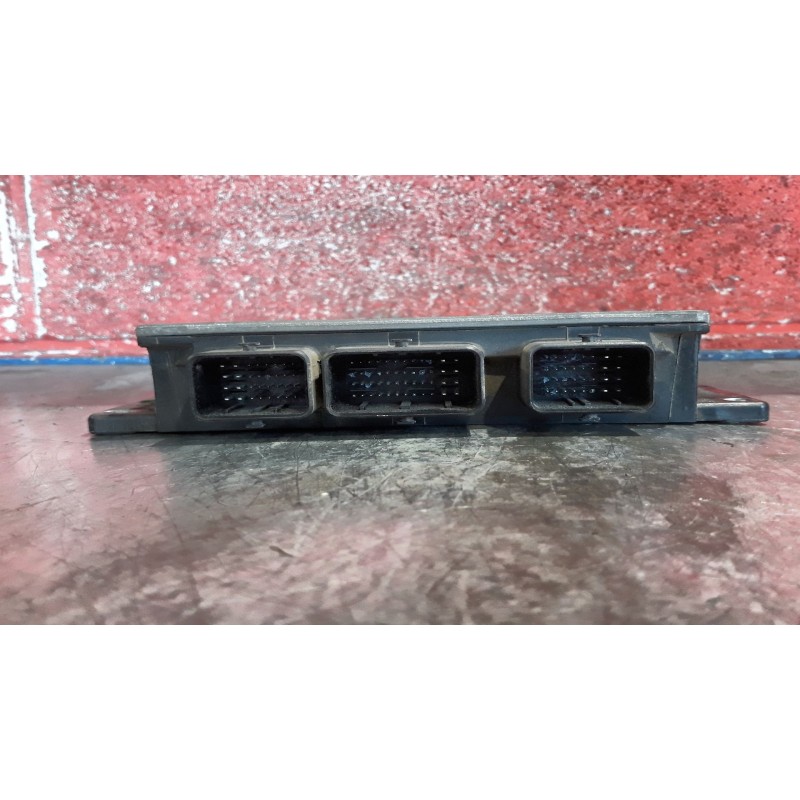 Recambio de centralita motor uce para renault scenic ii 1.9 dci diesel | 0.03 - 0.09 1.9 dci diesel | 0.03 - 0.09 referencia OEM