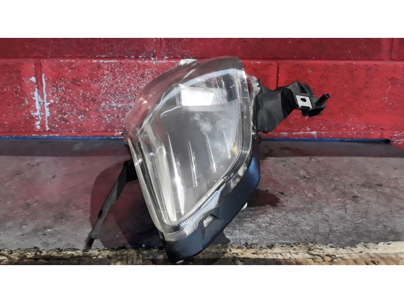 Recambio de faro derecho para mazda 5 berl. (cr) 2.0 crtd active+ (105kw) | 07.05 - 12.10 2.0 crtd active+ (105kw) | 07.05 - 12.