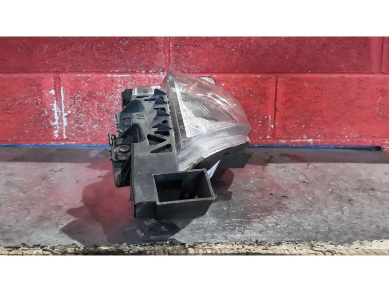 Recambio de faro derecho para mazda 5 berl. (cr) 2.0 crtd active+ (105kw) | 07.05 - 12.10 2.0 crtd active+ (105kw) | 07.05 - 12.