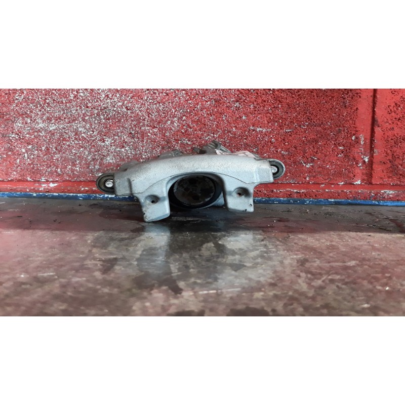 Recambio de pinza freno tras. derecha para mazda 5 berl. (cr) 2.0 crtd active+ (105kw) | 07.05 - 12.10 2.0 crtd active+ (105kw) 