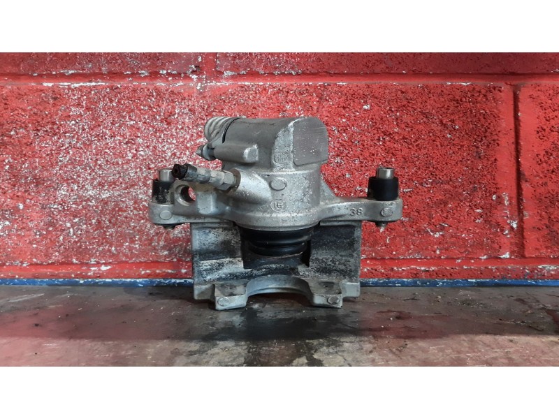 Recambio de pinza freno tras. derecha para mazda 5 berl. (cr) 2.0 crtd active+ (105kw) | 07.05 - 12.10 2.0 crtd active+ (105kw) 