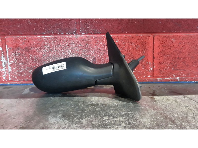Recambio de retrovisor derecho para renault clio 1.9d referencia OEM IAM MANUAL  