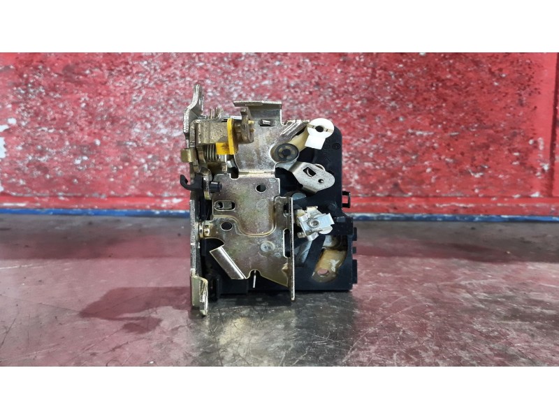 Recambio de cerra. puer. delantero izquierda para renault master   desde 98  | ... master   desde 98  | ... referencia OEM IAM  