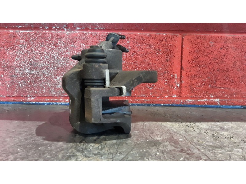 Recambio de pinza freno delan. derecha para renault master   desde 98  | ... master   desde 98  | ... referencia OEM IAM    Recambio de pinza freno delan. derecha para renault master   desde 98  | ... master   desde 98  | ... referencia OEM IAM