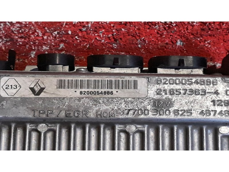 Recambio de centralita motor uce para renault master   desde 98  | ... master   desde 98  | ... referencia OEM IAM 8200054886 77