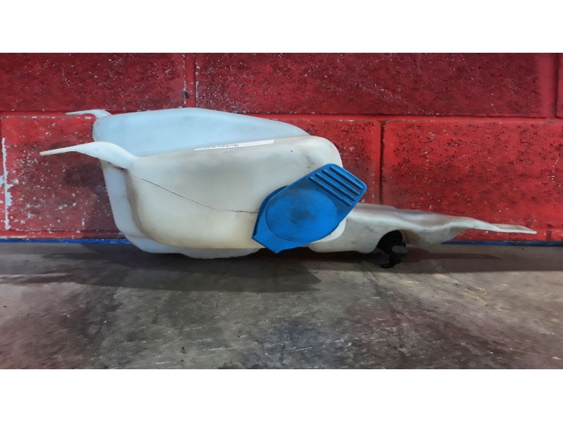 Recambio de deposito limpia para seat inca (6k9) 1.4 cl familiar referencia OEM IAM    Recambio de deposito limpia para seat inca (6k9) 1.4 cl familiar referencia OEM IAM