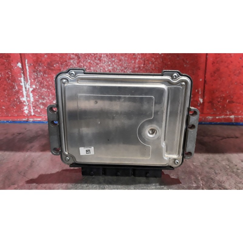 Recambio de centralita motor uce para renault megane ii berlina 5p 1.9 dci diesel | 0.00 - ... 1.9 dci diesel | 0.00 - ... refer