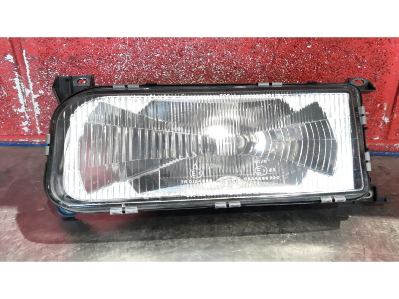 Recambio de faro izquierdo para volkswagen passat referencia OEM IAM   