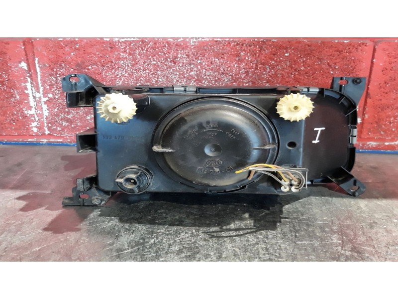 Recambio de faro izquierdo para volkswagen passat referencia OEM IAM   