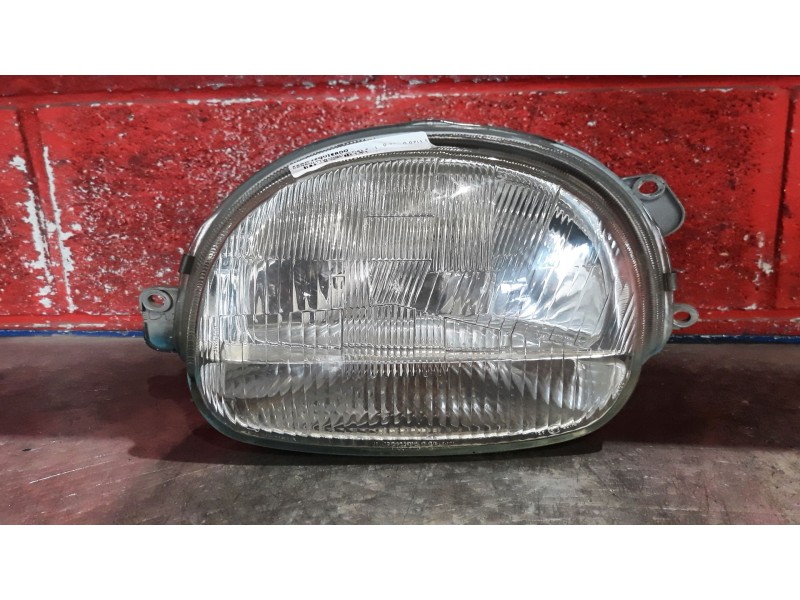 Recambio de faro izquierdo para renault twingo (co6)  | 0.93 - 0.07  | 0.93 - 0.07 referencia OEM IAM   