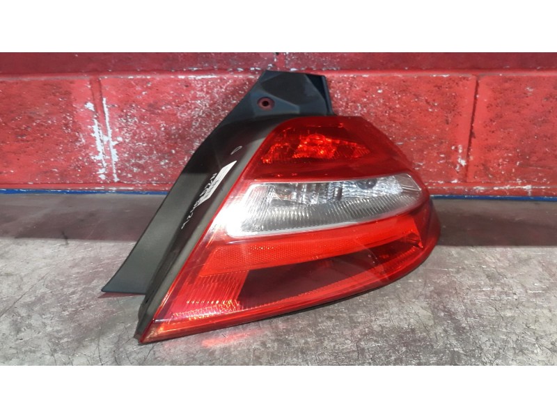 Recambio de piloto trasero derecho para renault megane ii berlina 5p  | 0.00 - ...  | 0.00 - ... referencia OEM IAM    Recambio de piloto trasero derecho para renault megane ii berlina 5p  | 0.00 - ...  | 0.00 - ... referencia OEM IAM