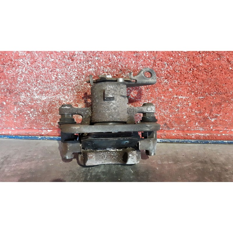 Recambio de pinza freno tras. izquierda para renault megane ii berlina 5p  | 0.00 - ...  | 0.00 - ... referencia OEM IAM    Recambio de pinza freno tras. izquierda para renault megane ii berlina 5p  | 0.00 - ...  | 0.00 - ... referencia OEM IAM