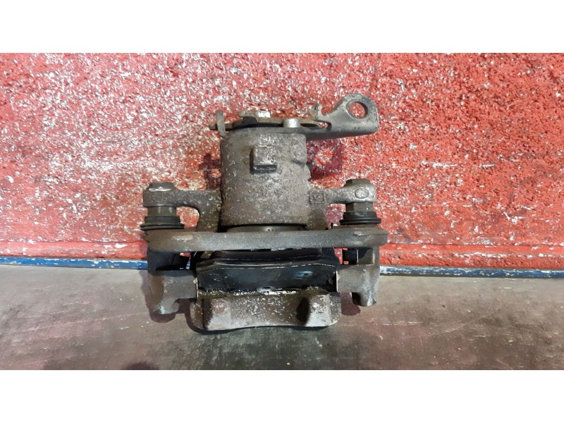 Recambio de pinza freno tras. izquierda para renault megane ii berlina 5p  | 0.00 - ...  | 0.00 - ... referencia OEM IAM    Recambio de pinza freno tras. izquierda para renault megane ii berlina 5p  | 0.00 - ...  | 0.00 - ... referencia OEM IAM